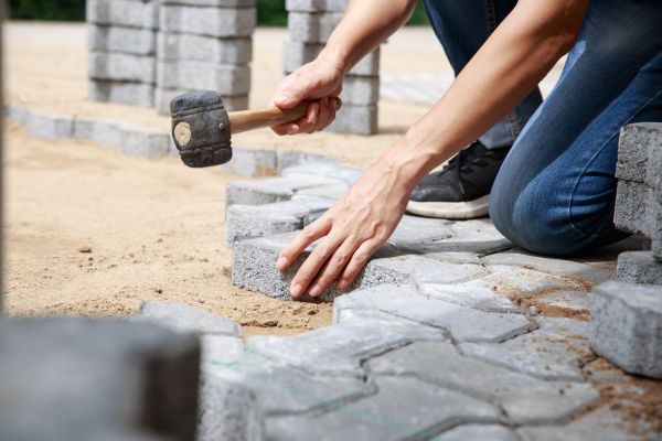 Iowa City Pavers Service