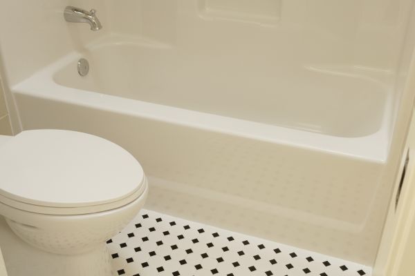 Iowa City Bathtub Refinishing